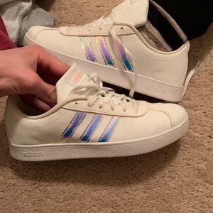 Girl youth adidas size 6